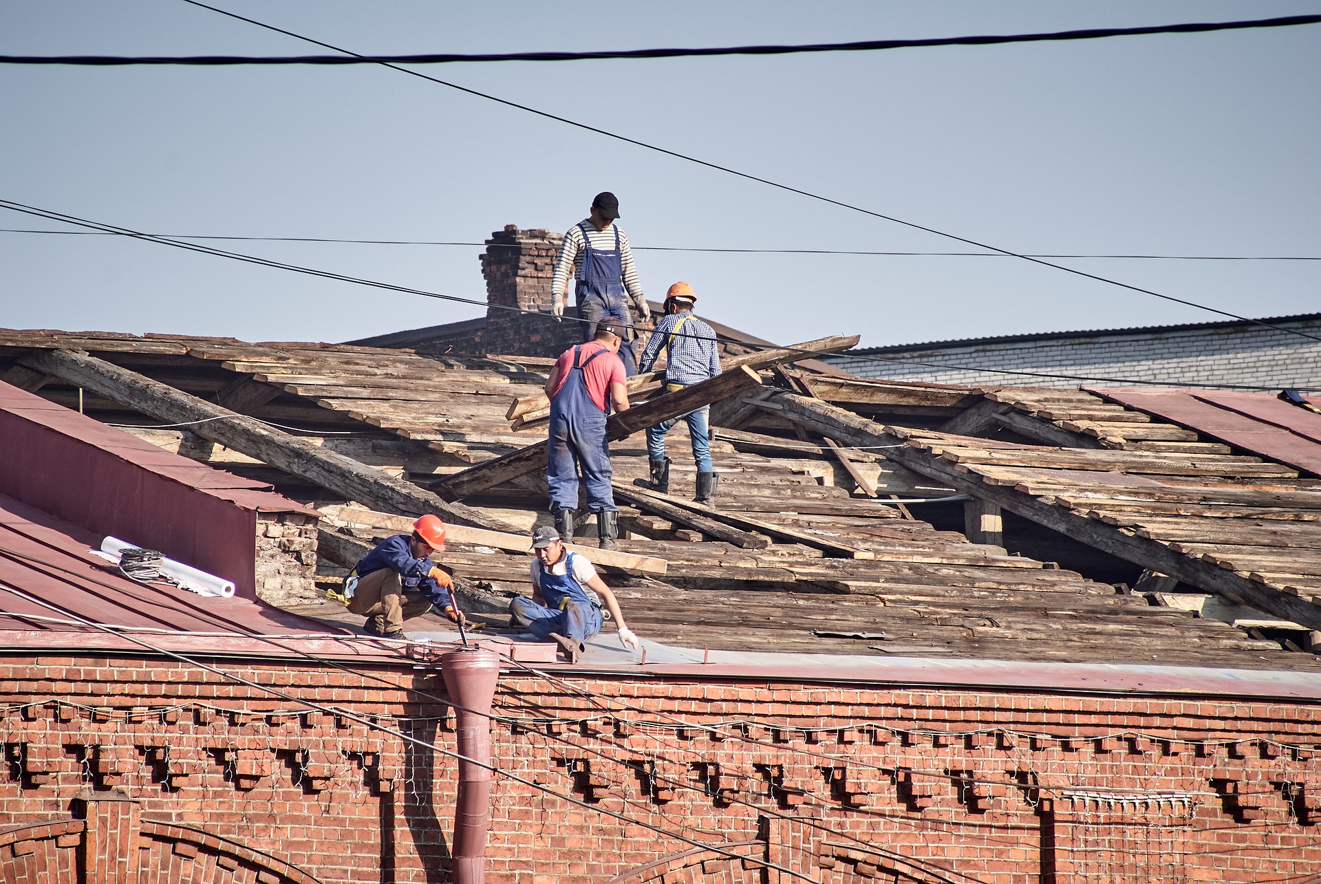 Naprawa dachu - zdjęcie poglądowe